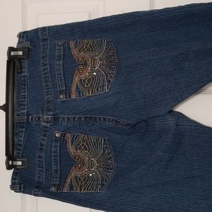 Nesso Size 14 Regular mid-waist Embroidery Pockets  Medium Wash Jeans